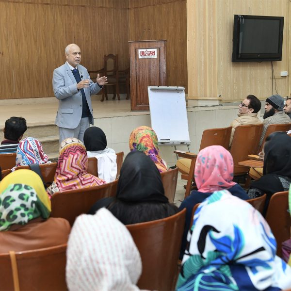 Motivational lecture on Internship importance at UVAS